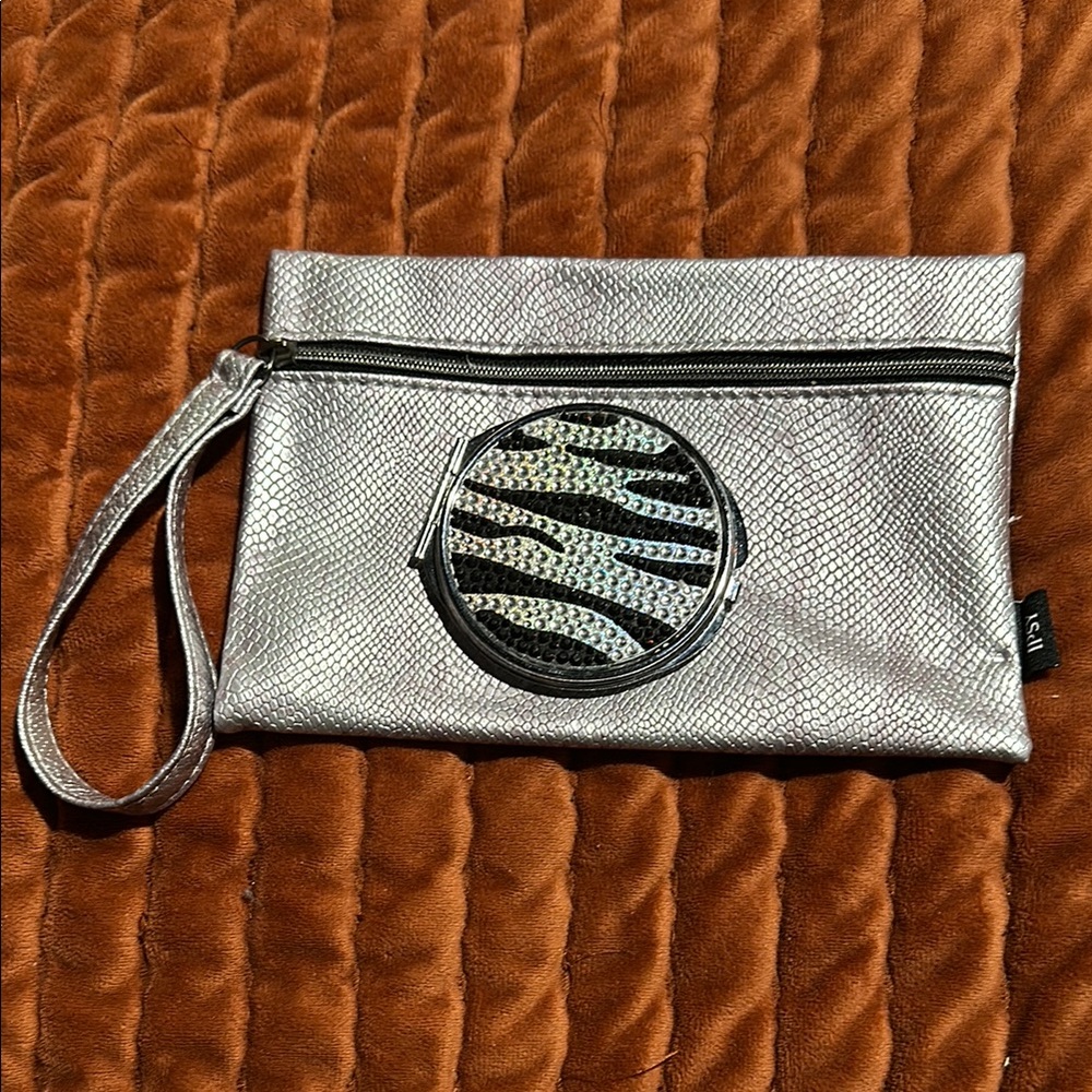 Make up bag and mirror